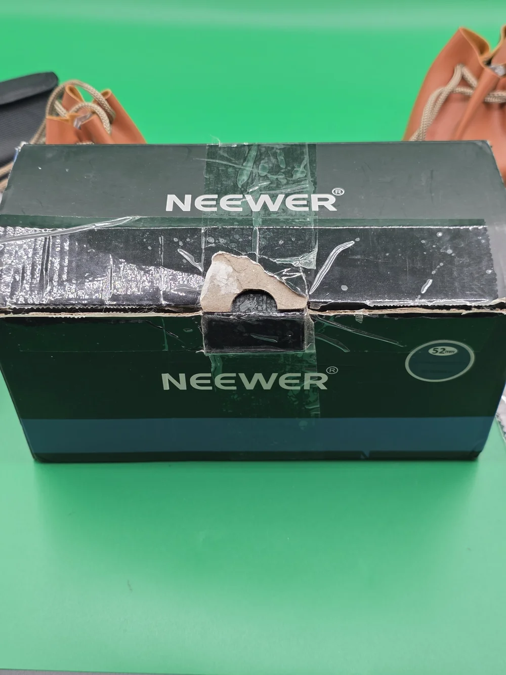 NEEWER ULTIMATE 52mm LENS & FILTER ACCESSORY KIT